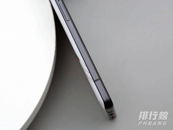 黑鲨4s高达限定版评测_黑鲨4s高达限定版深度评测