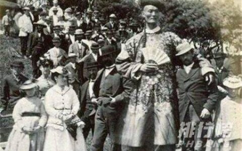 世界上最高的人是谁，世界上最高的人排行榜