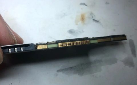 苹果x屏幕局部按不了，解决方式如下