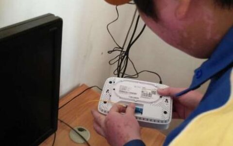 宽带维修师傅怕不怕投诉？注意这几点